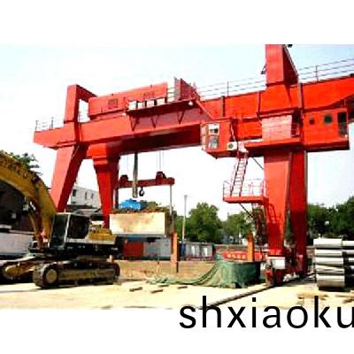 通用(yong)門式起(qi)重(zhong)機4